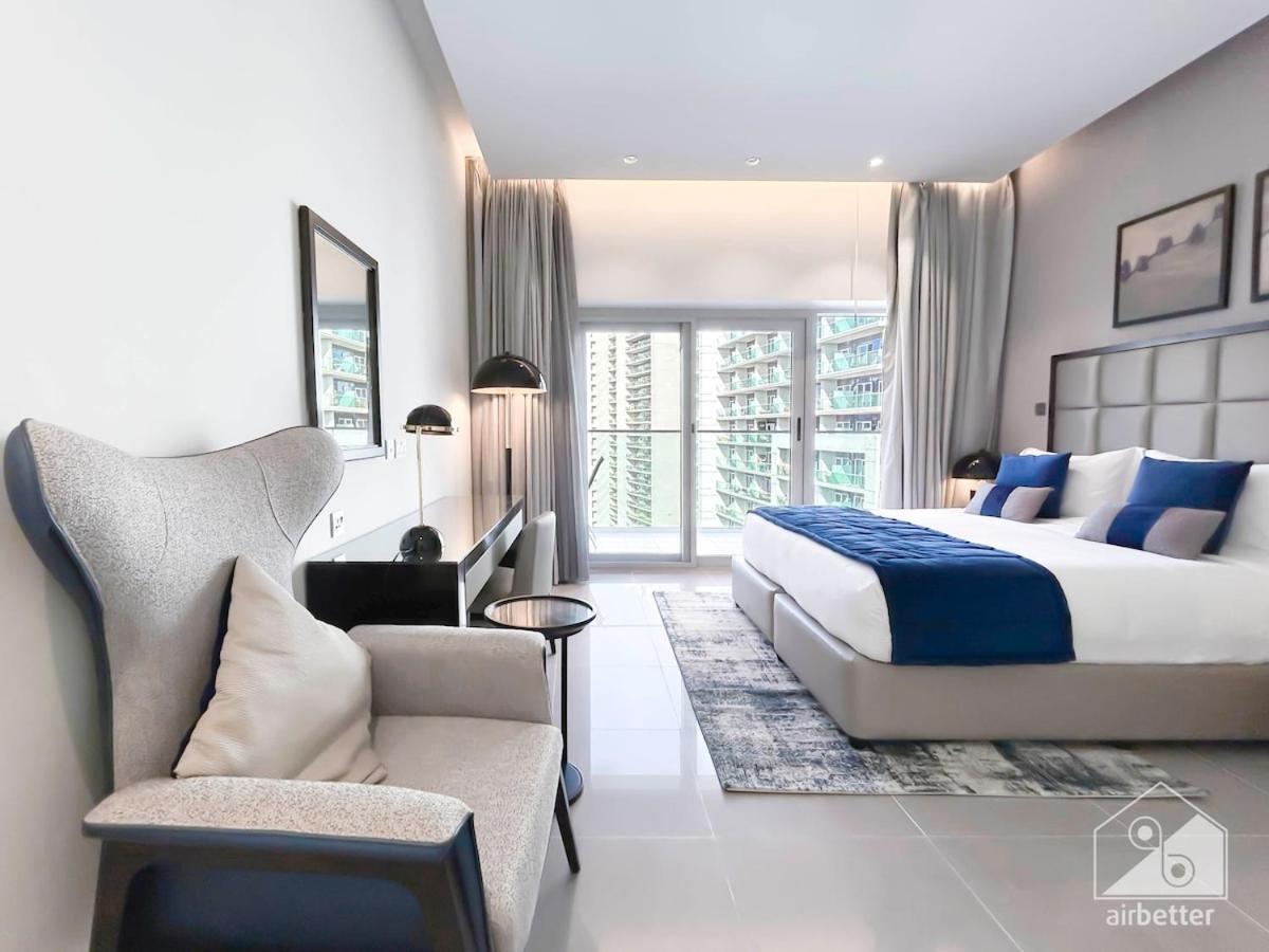 Luxury Stay At Damac Majestine With Balcony & Views Dubai Eksteriør bilde