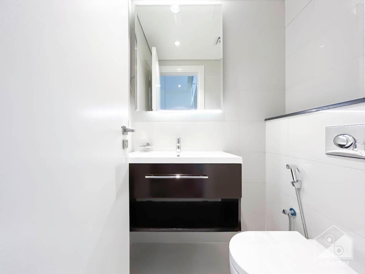 Luxury Stay At Damac Majestine With Balcony & Views Dubai Eksteriør bilde